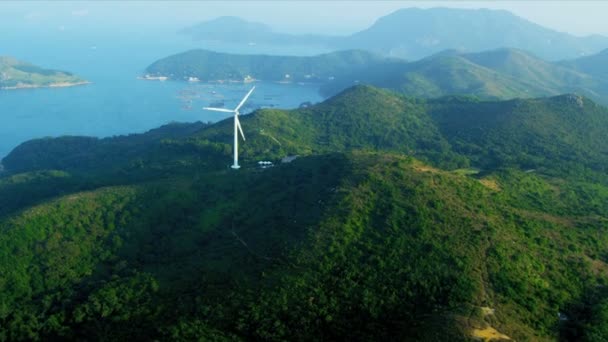 Letecký pohled na větrné turbíny hong kong — Stock video