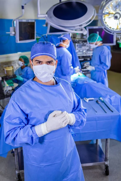 Retrato Hombre Caucásico Médico Primera Línea Médico Hospital Equipo Protección — Foto de Stock