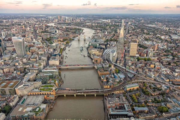 Luftaufnahme Von London Central Ein Kapitol Für Finanz Und Geschäftsinstitutionen — Stockfoto