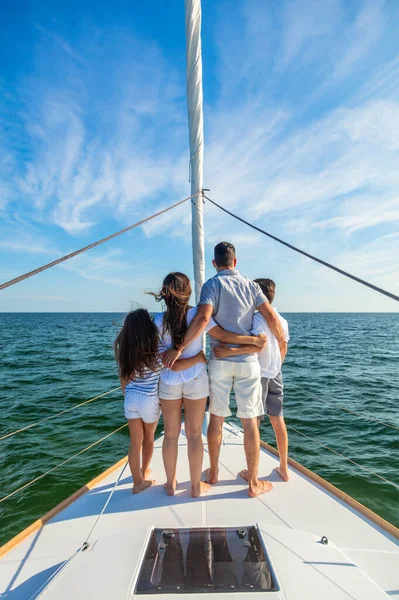 Rear View Young Hispanic Family Standing Together Luxury Yacht Sailing — Stock Photo, Image