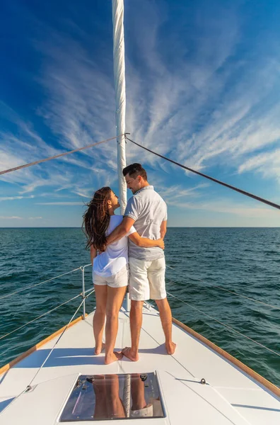 Affectionate Young Latin American Couple Standing Together Bow Private Yacht — Stock Photo, Image