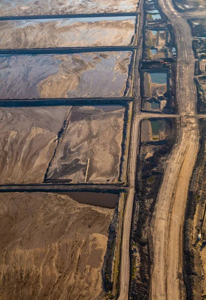 Vista Aérea Lagoas Corrimão Tóxicas Areias Alcatrão Mcmurray Mineração Superfície — Fotografia de Stock