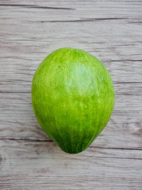 Taze organik sebze kabağı, taze meyve suyu, yiyecek.