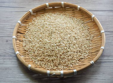 Kore 'de Organik Tahıl Kahverengi Pirinci