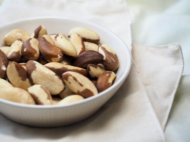 Taze organik fındık Brezilya fındığı