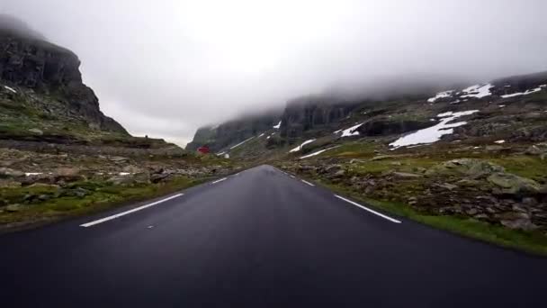 First Person View Nordic Two Lane Road Mountains Fog — ストック動画