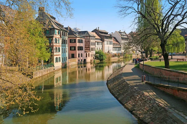 Alsatian Style Houses Banks Ill Petite France Strasbourg — Stock Photo, Image