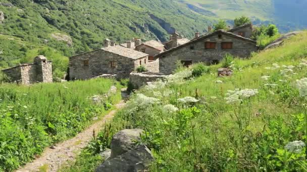 Velhas Casas Montanha Aldeia Cot Nos Alpes — Vídeo de Stock