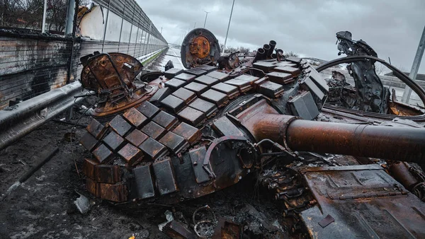 War Ukraine Zhytomyr Highway Kyiv Region Destroyed Russian Tank Torn — стоковое фото