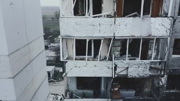 War Ukraine View Drone Destroyed Burned Apartments Apartment Building Borodyanka — стокове відео