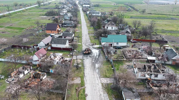 War Ukraine Destroyed Tank Stands Middle Street Shelled Village Tank — Fotografia de Stock