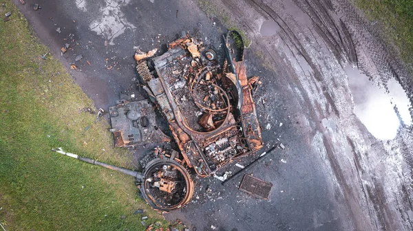 Oorlog Oekraïne Vernietigde Tank Detonatie Van Munitie Tank Met Gescheurde — Stockfoto