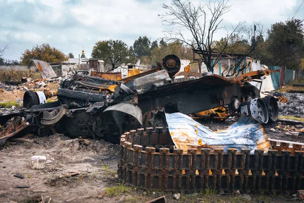 Oekraïne Een Aan Stukken Gescheurde Russische Tank Detonatie Van Munitie — Stockfoto