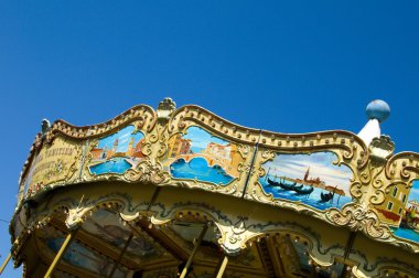 Atlıkarınca park ayrıntılı