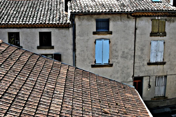 Malá vesnice v provence — Stock fotografie