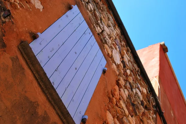 Pequeño pueblo en la provence — Foto de Stock