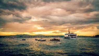 gemi, İstanbul Boğazı
