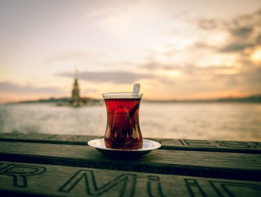 Turkish tea and Maiden's tower