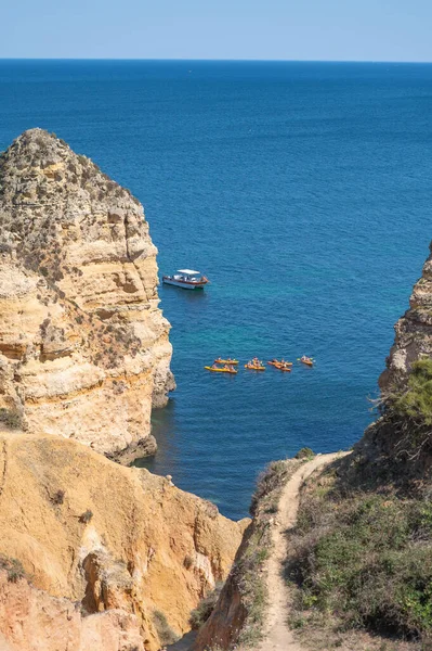 Lagos Portugal 2022 Maio Passeios Caiaque Para Visitar Grutas Caverna — Fotografia de Stock