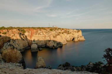 Portekiz, Lagos 'taki Algarve' de Ponta de Piedade 'nin bakış açısı.