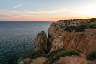 Portekiz, Lagos 'taki Algarve' de Ponta de Piedade 'nin bakış açısı.