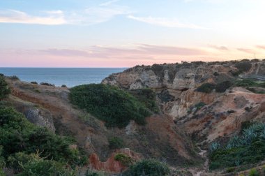 Portekiz, Lagos 'taki Algarve' de Ponta de Piedade 'nin bakış açısı.