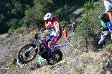 Sant Julia de Loria, Andorra . 18 Haziran 2022. ANDORRA FIM TRIALGP - 1. GÜN Dünya Şampiyonası, ANDORRA FIM Dünya Şampiyonası sırasındaki sürücüler 18 Haziran 2022 'de Sant Julia, Andorra' da.