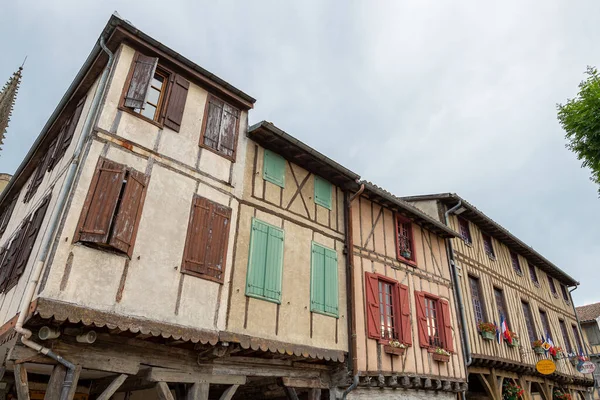 Ortaçağ Köyü Mirepoix Güney Fransa Ana Meydanı Eski Çerçeve Evler — Stok fotoğraf