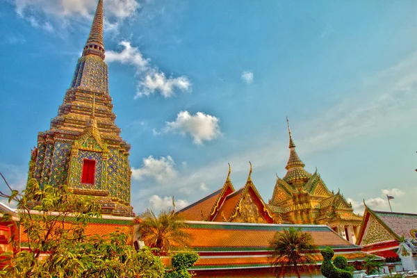 Interieur van de tempel wat pho bangkok thailand — Stockfoto