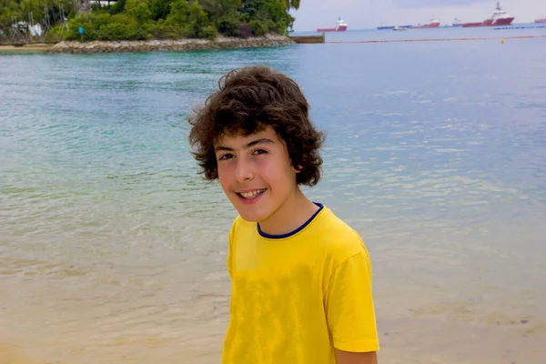 Cute Boy Smiling Camera Beach — Fotografie, imagine de stoc