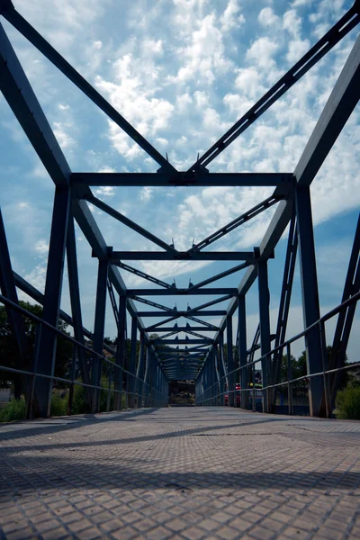 The old iron bridge — Stock Photo, Image