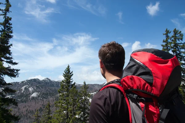 Ein Bergsteiger — Stockfoto