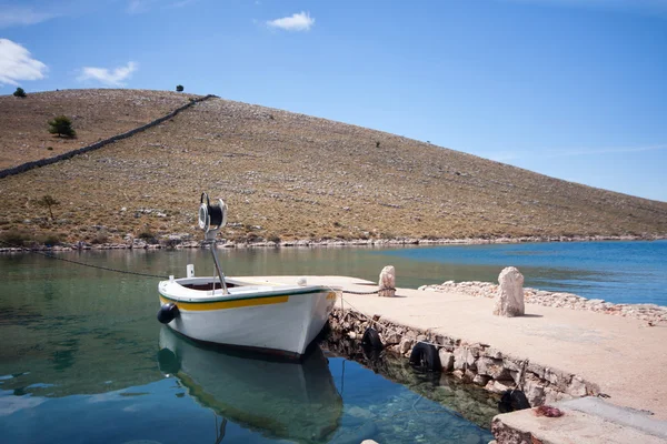 Barco de pesca de madera — Foto de Stock