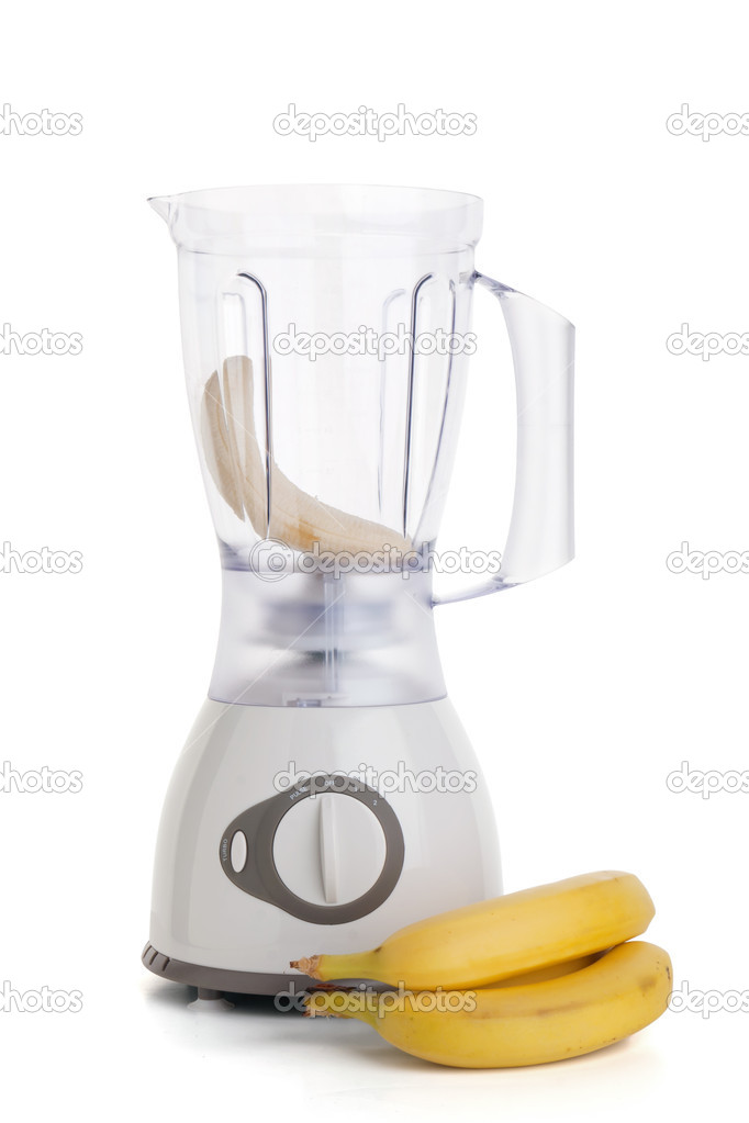 Electrical blender whit bananas
