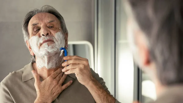 Viejo Afeita Barba — Foto de Stock