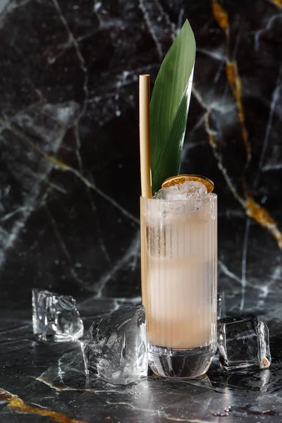 Klassischer Cocktail Hemingway Dekoriert Mit Trockenem Kalk Boozy Rum Hemingway — Stockfoto
