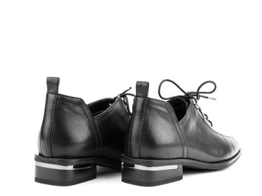 Kadın sonbahar deri jodhpur çizmeleri, bağcıklı ve topuklu ayakkabılar, izole beyaz arka plan. Arka manzara. Moda ayakkabıları. Ayakkabı mağazası konsepti için fotoğraf çekimi.