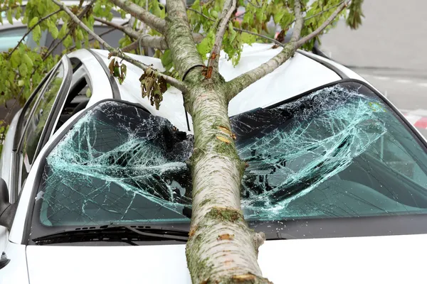 Coche dañado — Foto de Stock