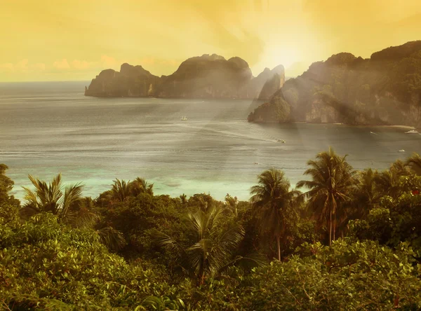 Ko phi phi zonsondergang — Stockfoto