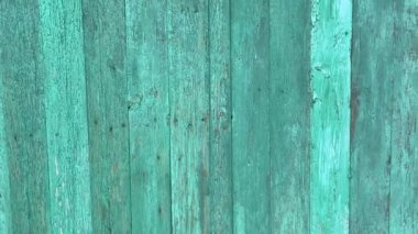 Yeşil nane boyalı ahşap ahşap doku ve arka plan. Yeşil nane doğal ahşap arka plan. Yaşlanmış tahta desenleri. Tahta yüzey. Yatay kereste dokusu. Yeşil nane ahırı. Yeşil nane rengi