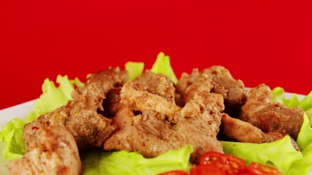 Pieces Meat White Plate Lettuce Leaves Cherry Tomatoes White Plate — Video Stock