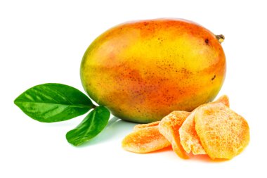 Mango meyve şekerlenmiş meyve ve yaprakları ile