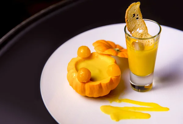 yüksek yemekler kabak çorbası