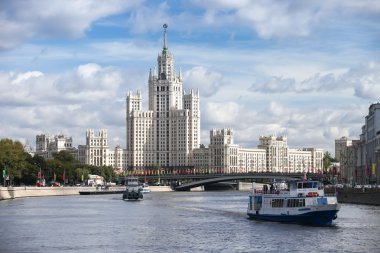 Moskova kotelnicheskaya setin de Stalin gökdelen
