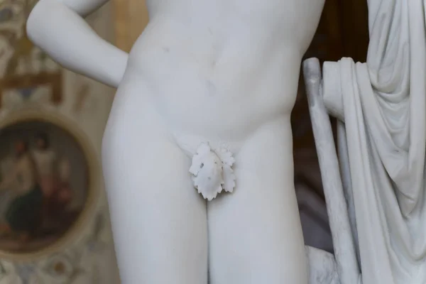 Klasszikus antik márvány szobrok az ókori görög és római kultúrából. — Stock Fotó
