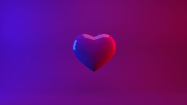 Animación 3D en forma de corazón. Corazón rojo giratorio y explosivo para el día de San Valentín sobre fondo rosa. Amor, vacaciones, regalo, concepto de romance. — Vídeos de Stock