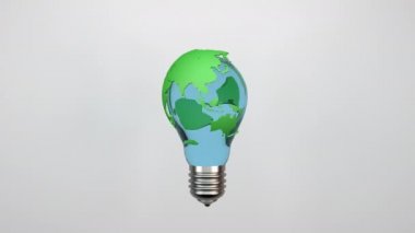 Elektrik ampulü içinde Dünya gezegeni boş beyaz bir arka planda bir döngü içinde döner. Ekoloji, elektrik, çevre koruma, yenilenebilir enerji kaynakları kavramı