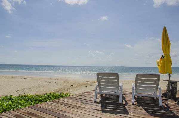 Sillas de playa Imágenes de stock libres de derechos