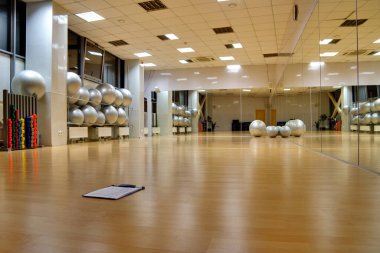 Modern Spor Salonu Spor Salonu Spor Salonu 'nda Ekipman ve Makineler