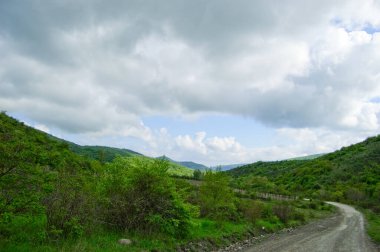 İlham verici manzaralı bir yaz manzarası. Kırım dağları. Kırım Yarımadası. Yarımada Rusya Federasyonu 'na katılmıştı. Ukrayna.